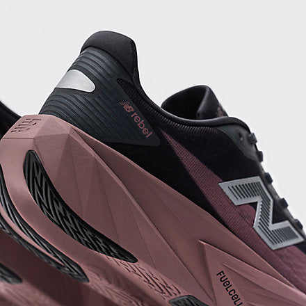 FuelCell Rebel v5 - New Balance