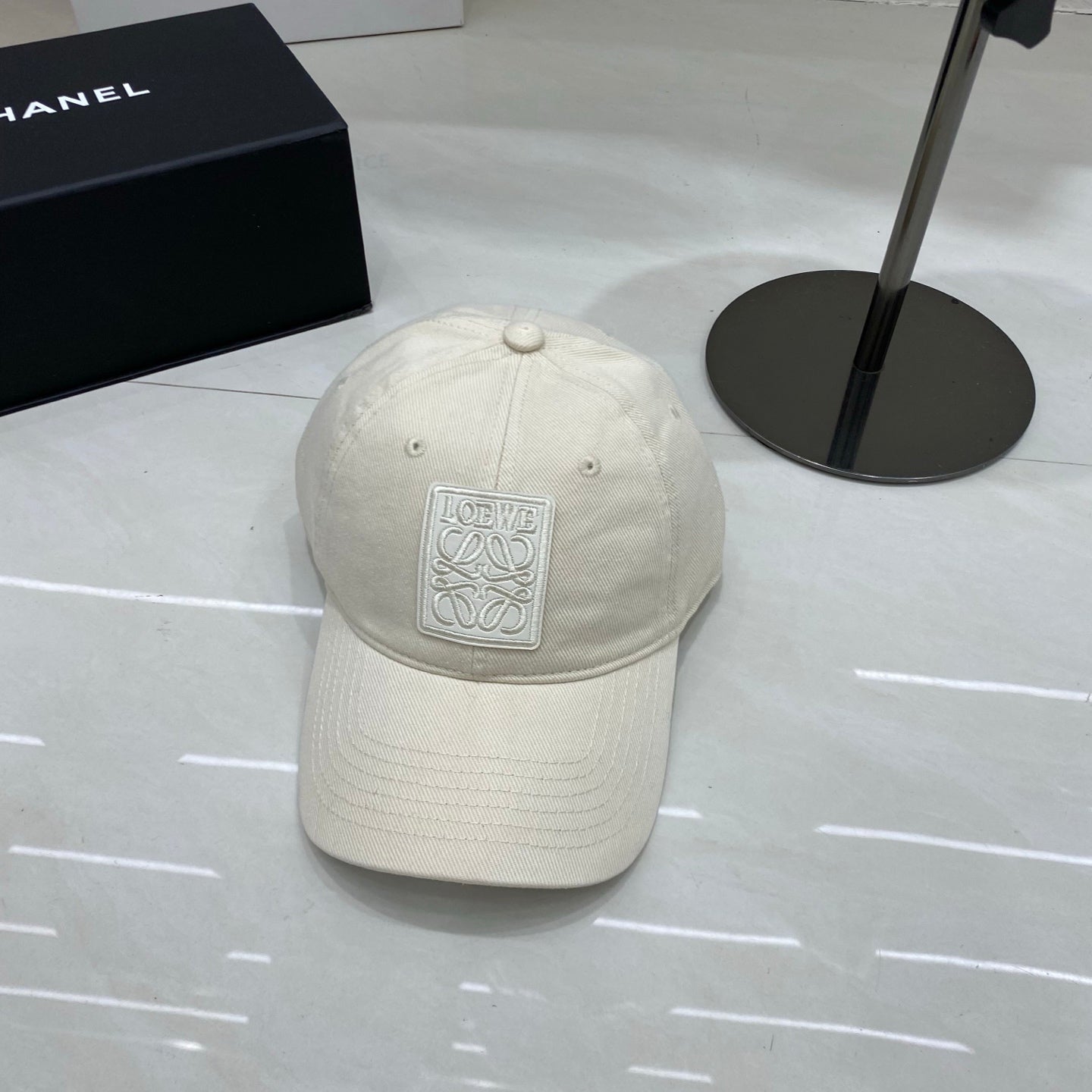 LOEWE baseball cap